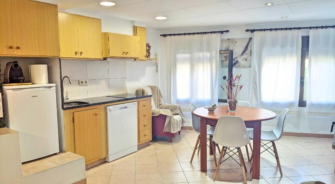 Apartament Macabeu Cim Apartaments Cornudella de Montsant ภายนอก รูปภาพ